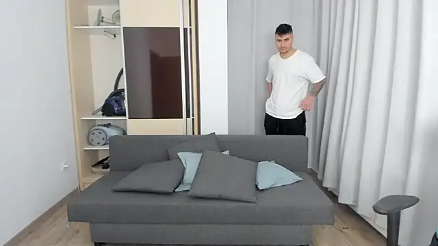 Snapshot of MatMalonne chatting on January 8, 2026, 6:41 am MatMalonne online show from January 8, 2026, 6:41 am