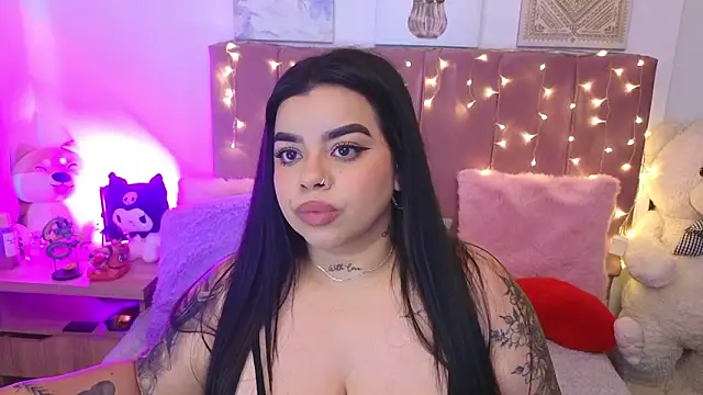 MiahJoness online show from March 16, 2026, 10:45 pm