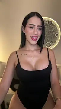 SarahhSmitth1 online show from February 27, 2026, 11:59 pm