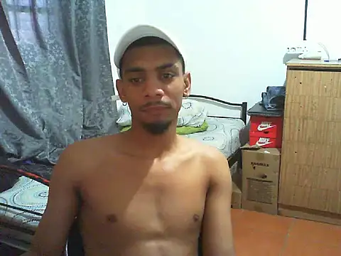 Snapshot of 29YOURZ_28_ chatting on November 6, 2025, 10:08 am 29YOURZ 28 online show from November 6, 2025, 10:08 am