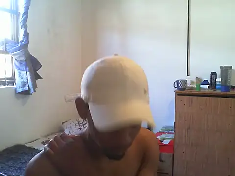 Snapshot of 29YOURZ_28_ chatting on February 14, 2025, 9:34 am 29YOURZ 28 online show from February 14, 2025, 9:34 am