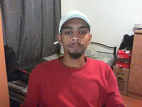 Snapshot of 29YOURZ_28_ chatting on September 10, 2025, 4:39 pm 29YOURZ 28 online show from September 10, 2025, 4:39 pm