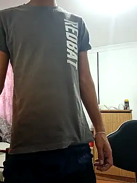 Snapshot of 29YOURZ_28_ chatting on November 26, 2025, 1:22 pm 29YOURZ 28 online show from November 26, 2025, 1:22 pm