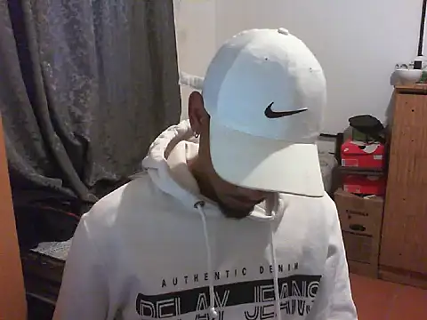 Snapshot of 29YOURZ_28_ chatting on September 15, 2025, 3:12 pm 29YOURZ 28 online show from September 15, 2025, 3:12 pm