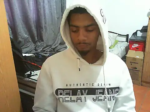 Snapshot of 29YOURZ_28_ chatting on October 7, 2025, 8:59 am 29YOURZ 28 online show from October 7, 2025, 8:59 am