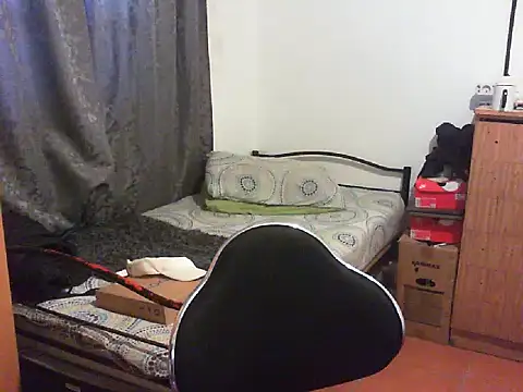 Snapshot of 29YOURZ_28_ chatting on September 12, 2025, 6:13 am 29YOURZ 28 online show from September 12, 2025, 6:13 am