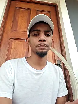 Snapshot of 29YOURZ_28_ chatting on November 27, 2025, 11:43 am 29YOURZ 28 online show from November 27, 2025, 11:43 am