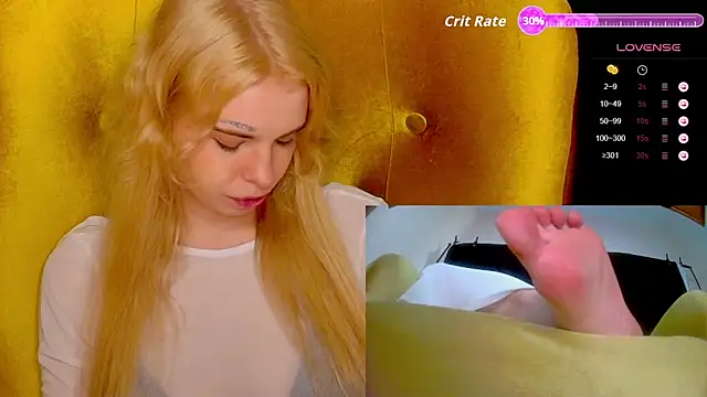 Snapshot of MisssLola chatting on September 10, 2025, 3:00 pm MisssLola online show from September 10, 2025, 3:00 pm