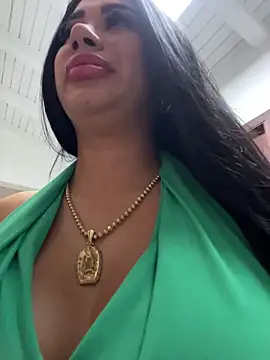 Snapshot of kiim_taaylor chatting on October 31, 2025, 12:46 pm kiim taaylor online show from October 31, 2025, 12:46 pm