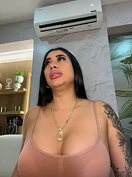 Snapshot of kiim_taaylor chatting on November 26, 2025, 7:14 pm kiim taaylor online show from November 26, 2025, 7:14 pm