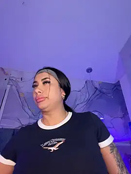 Snapshot of kiim_taaylor chatting on December 21, 2025, 2:24 am kiim taaylor online show from December 21, 2025, 2:24 am