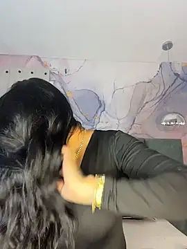 Snapshot of kiim_taaylor chatting on November 10, 2025, 10:31 am kiim taaylor online show from November 10, 2025, 10:31 am