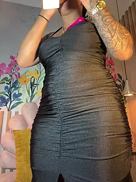 Snapshot of kiim_taaylor chatting on November 2, 2025, 11:48 am kiim taaylor online show from November 2, 2025, 11:48 am