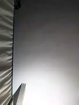 Snapshot of SweetLeila40 chatting on February 2, 2025, 9:13 pm SweetLeila40 online show from February 2, 2025, 9:13 pm