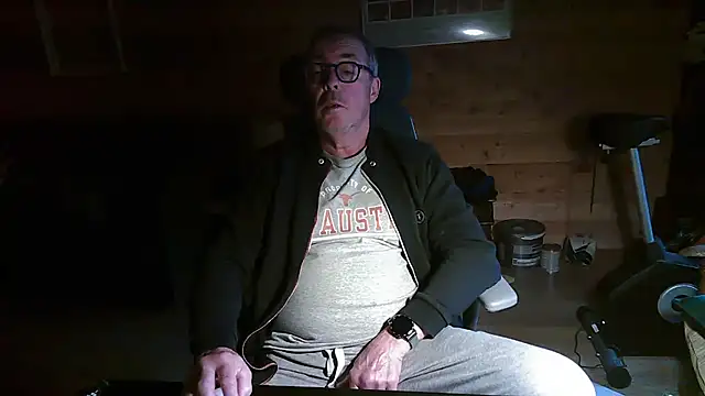 Snapshot of lelohop chatting on November 21, 2025, 7:07 am lelohop online show from November 21, 2025, 7:07 am