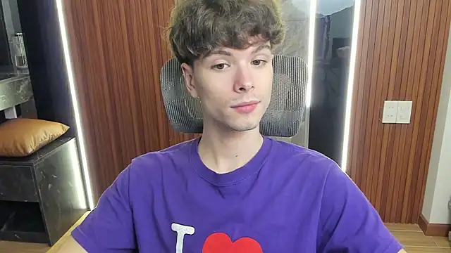 calvin love you online show from April 19, 2026, 6:10 pm