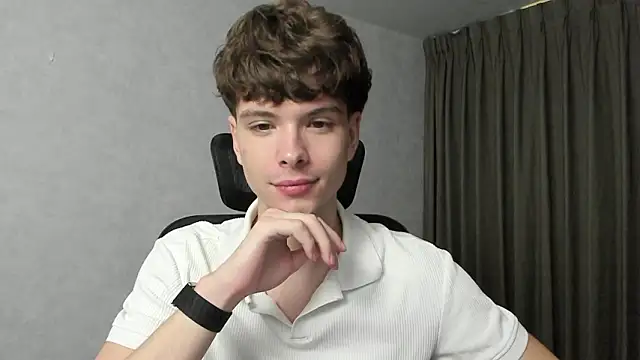 calvin love you online show from March 1, 2026, 5:13 pm