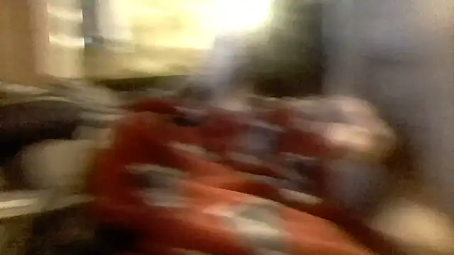 smashb33 online show from December 18, 2025, 2:21 pm