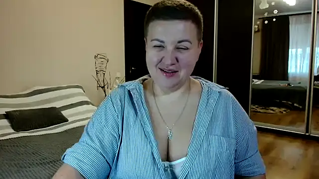 Annet1912 online show from December 4, 2025, 8:24 am