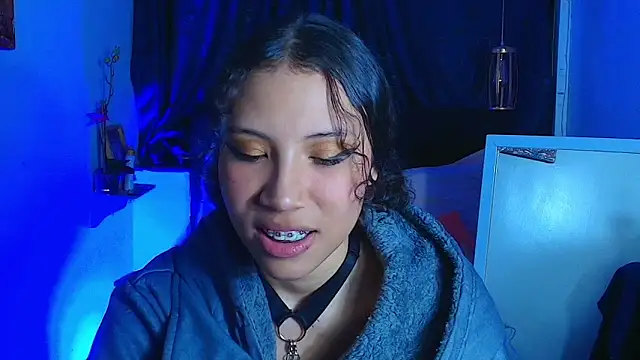 Snapshot of avans_15 chatting on February 6, 2025, 1:27 am avans 15 online show from February 6, 2025, 1:27 am