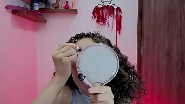 avans 15 online show from November 27, 2025, 11:27 pm