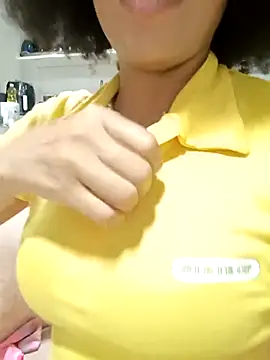 Snapshot of BlairSamy chatting on December 14, 2025, 11:32 pm BlairSamy online show from December 14, 2025, 11:32 pm