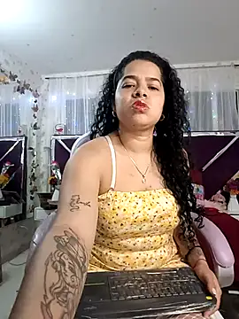 Snapshot of alexa-cooper- chatting on March 7, 2026, 7:30 pm alexa-cooper- online show from March 7, 2026, 7:30 pm