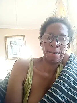 bustybillies online show from November 22, 2025, 4:11 am