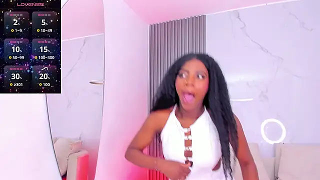 ebonydreams01 online show from October 22, 2025, 11:53 am