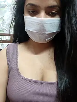 Myloveurvi online show from March 12, 2026, 11:36 am