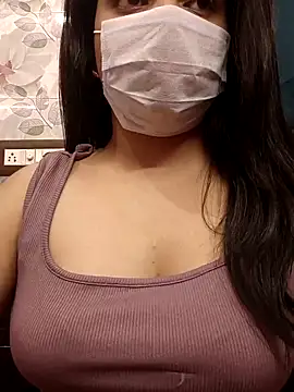 Myloveurvi online show from March 7, 2026, 10:32 am