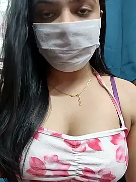 Snapshot of Myloveurvi chatting on November 14, 2025, 11:14 am Myloveurvi online show from November 14, 2025, 11:14 am