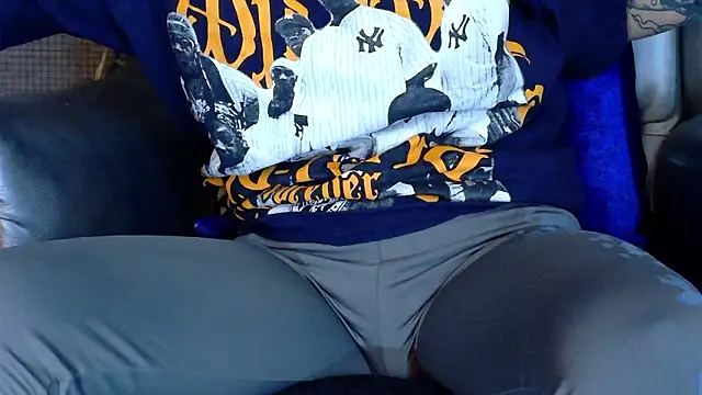 LusstCruella online show from February 3, 2026, 1:38 pm