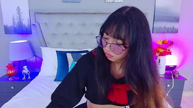 Yommi Winx online show from October 25, 2025, 9:15 pm