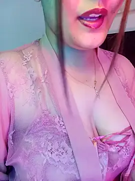 Snapshot of im_here- chatting on December 16, 2025, 3:38 pm im here- online show from December 16, 2025, 3:38 pm