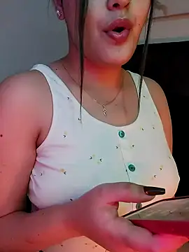 Snapshot of im_here- chatting on December 14, 2025, 6:13 pm im here- online show from December 14, 2025, 6:13 pm