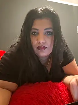 AmyCubes online show from October 31, 2025, 7:10 pm