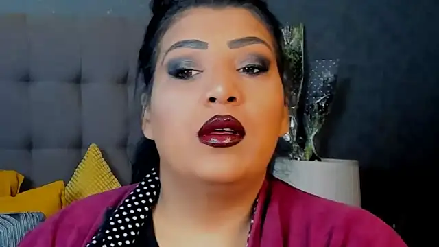 AmyCubes online show from March 11, 2026, 4:39 am