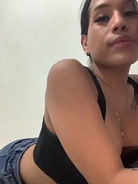 Emiily Miller online show from January 24, 2025, 11:02 pm