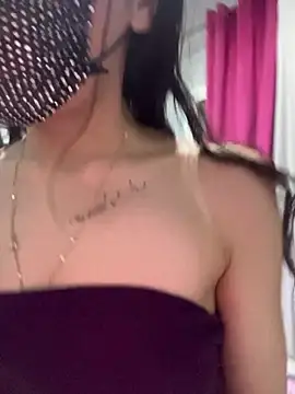 Snapshot of fatisexy chatting on December 4, 2025, 9:25 pm fatisexy online show from December 4, 2025, 9:25 pm