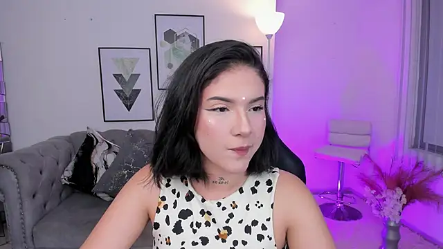 kendaall jenner  online show from January 29, 2025, 1:27 am