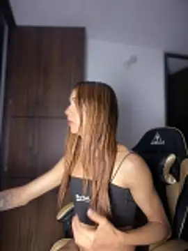 Nikol Rang   online show from March 26, 2026, 3:05 am