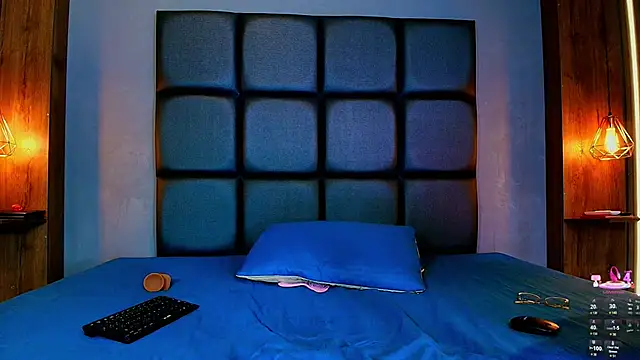 alexxa ortiz online show from October 7, 2025, 12:39 pm