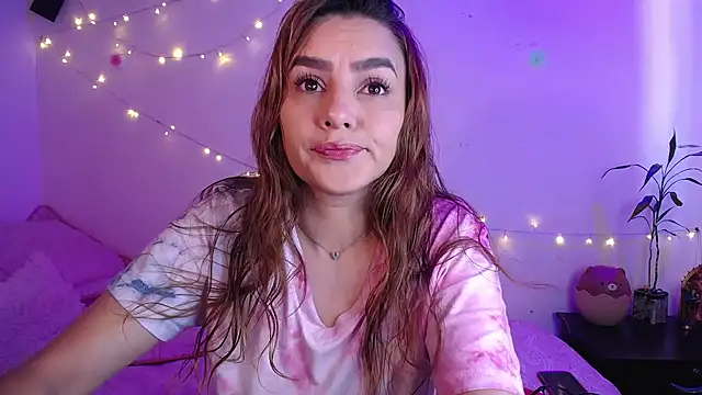 Lu perez online show from November 7, 2025, 6:12 pm