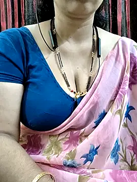 bhuvana555 online show from December 1, 2025, 5:03 pm