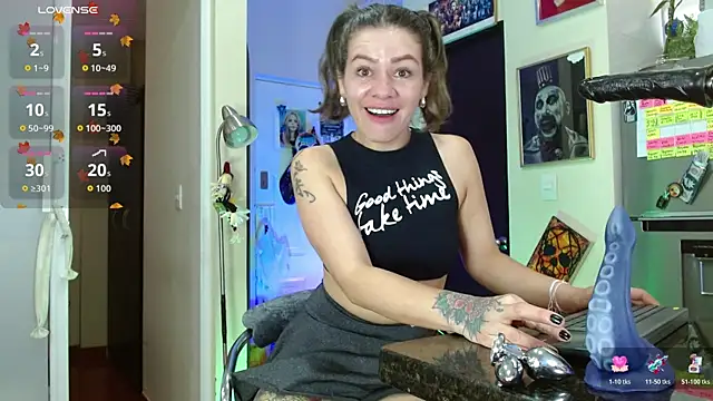 Snapshot of oriana_thomson2 chatting on October 30, 2025, 5:32 pm oriana thomson2 online show from October 30, 2025, 5:32 pm