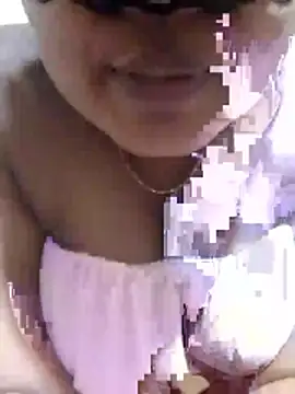 Snapshot of Diwya69 chatting on November 25, 2025, 5:08 am Diwya69 online show from November 25, 2025, 5:08 am