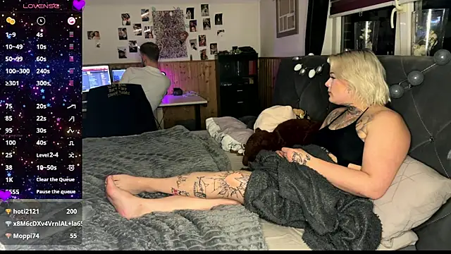 elina may online show from March 6, 2025, 6:26 pm