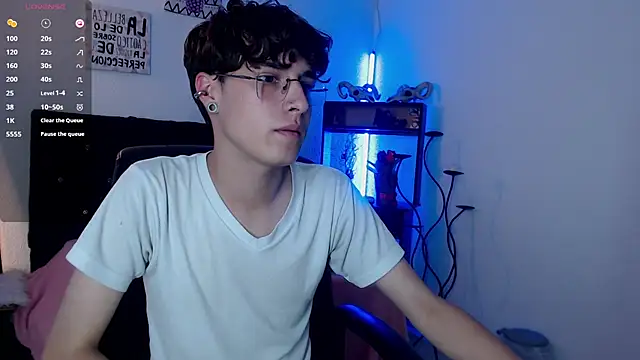 Jeam hot online show from December 2, 2025, 10:33 pm