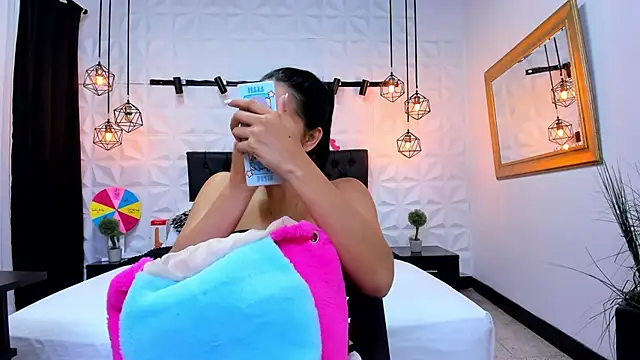 Snapshot of Alison_Wiley chatting on March 19, 2025, 11:28 am Alison Wiley online show from March 19, 2025, 11:28 am